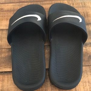 black and white nike youth slides